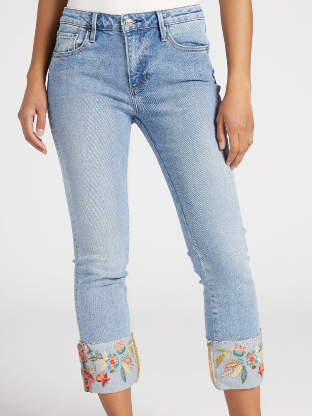 Free People ( DRIFTWOOD ) Colette Floral Embroidered Cuffed Cropped Jeans